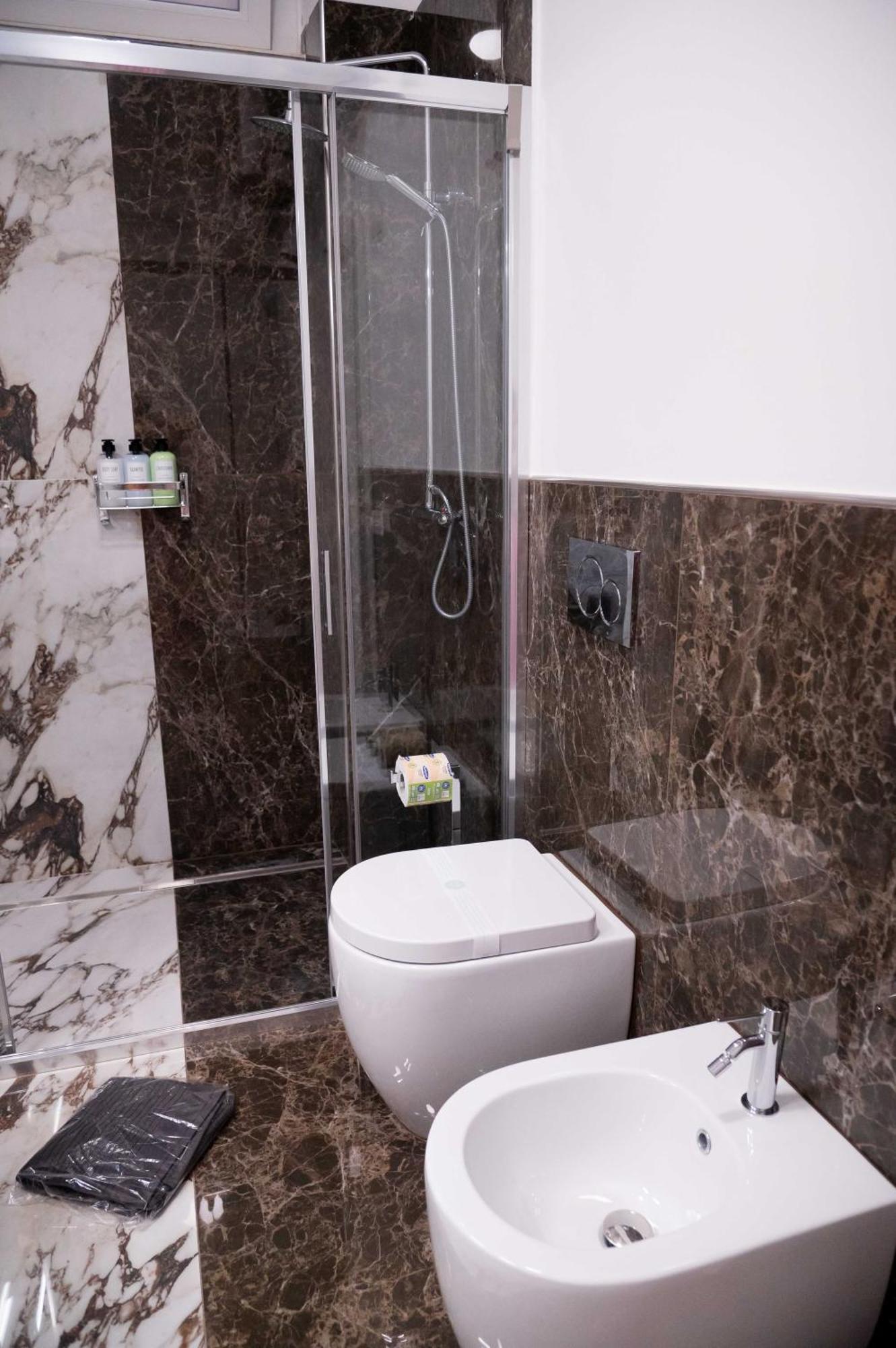Antonella Apartment โรม ภายนอก รูปภาพ
