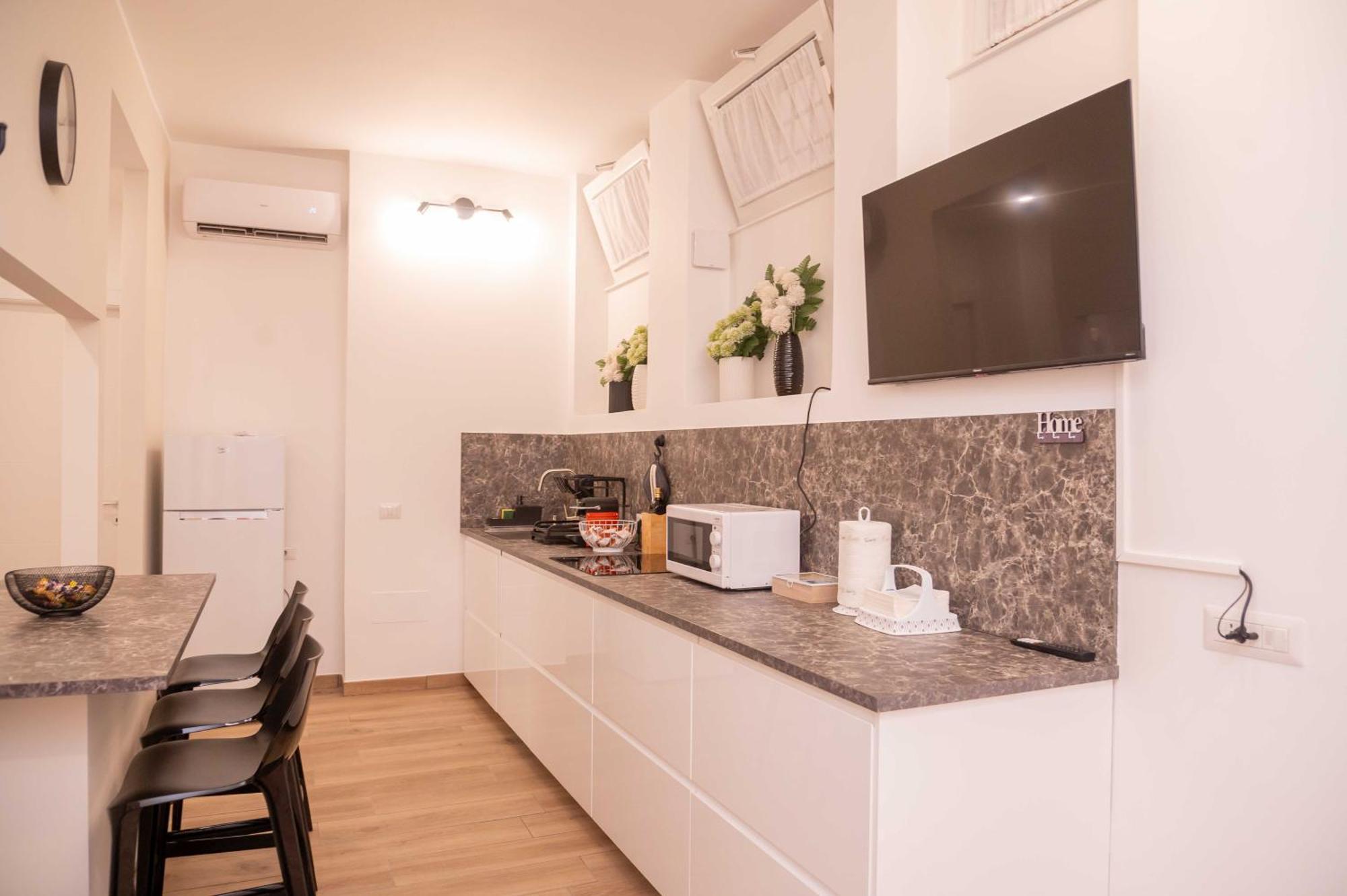 Antonella Apartment โรม ภายนอก รูปภาพ