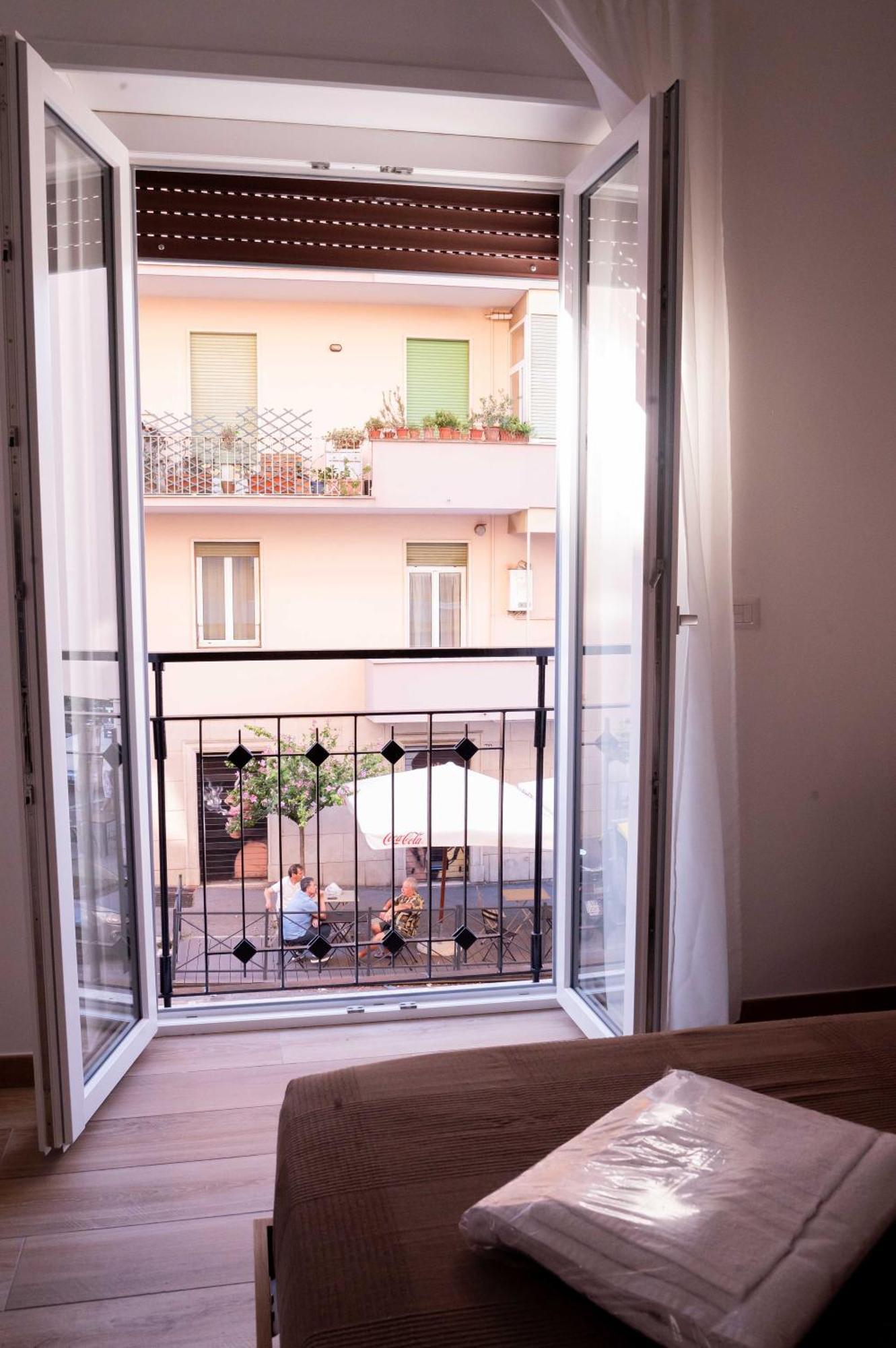 Antonella Apartment โรม ภายนอก รูปภาพ