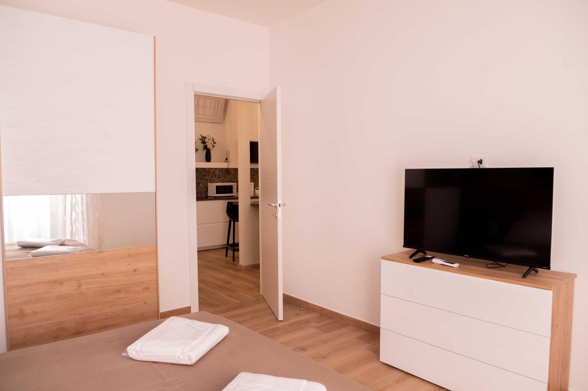 Antonella Apartment โรม ภายนอก รูปภาพ