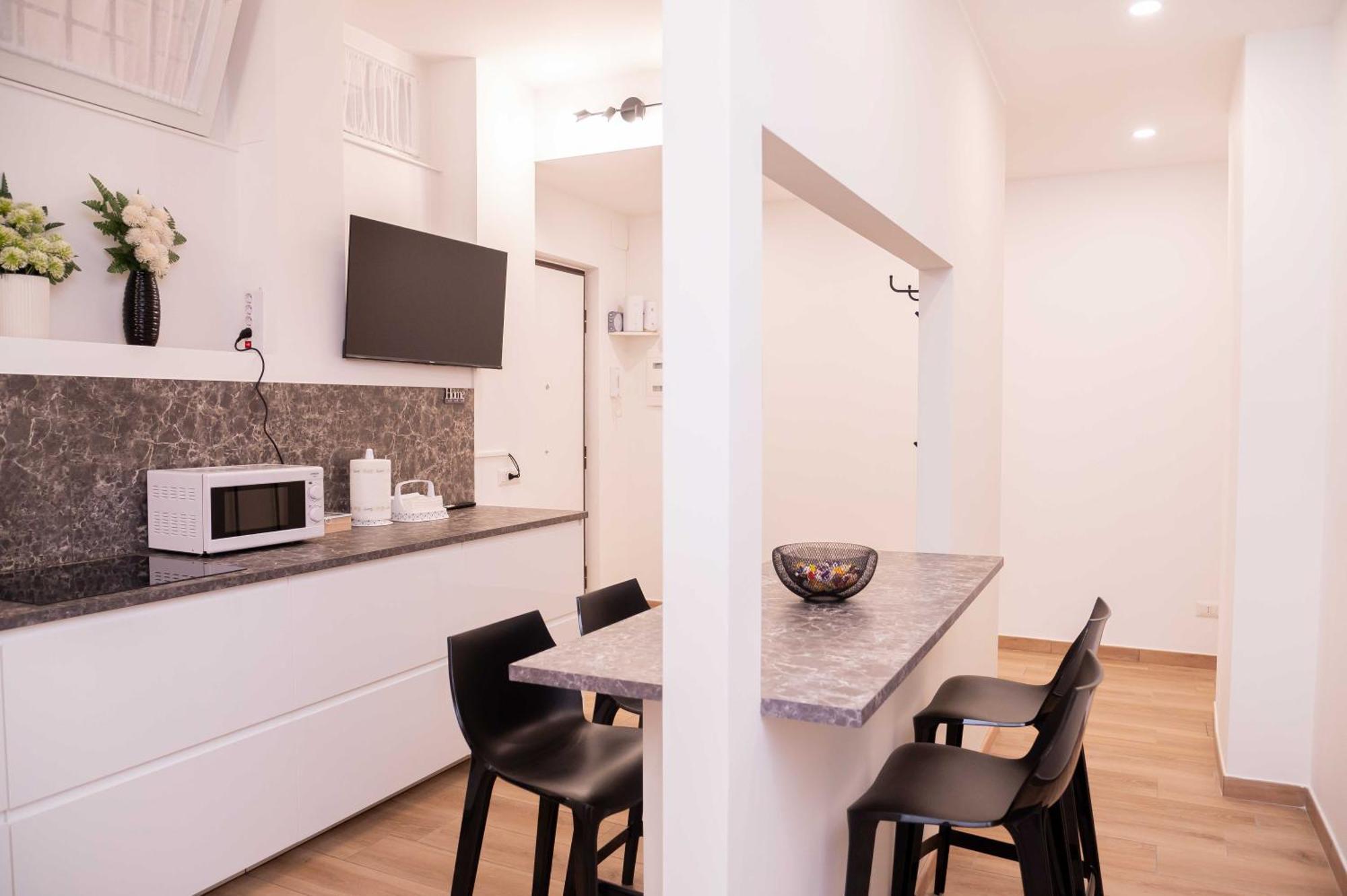 Antonella Apartment โรม ภายนอก รูปภาพ